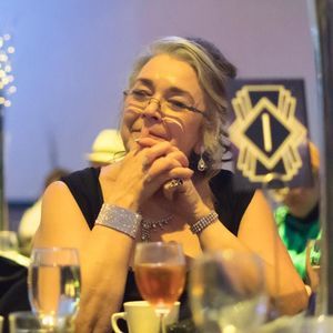 Meet your Posher, Paula